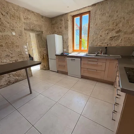 Villa Domaine La Yole Wine *