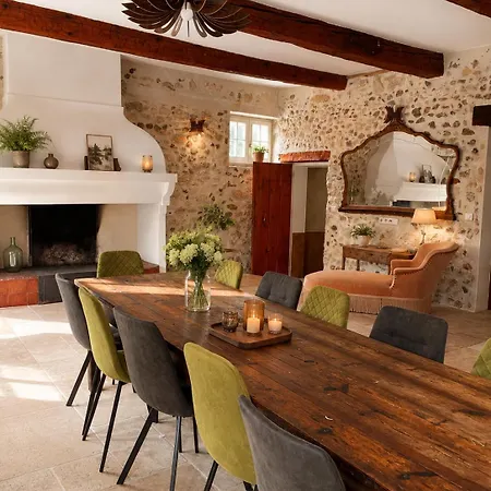 Domaine La Yole Wine Villa