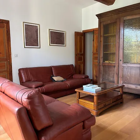 Villa Domaine La Yole Wine